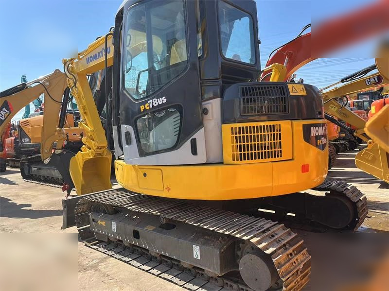KOMATSU PC78US-6 - Bager gusjeničar: slika KOMATSU PC78US-6 - Bager gusjeničar KOMATSU PC78US-6 - Bager gusjeničar: slika KOMATSU PC78US-6 - Bager gusjeničar