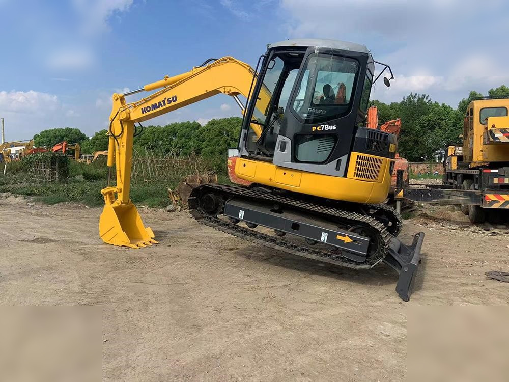 KOMATSU PC78US-6 - Bager gusjeničar: slika KOMATSU PC78US-6 - Bager gusjeničar KOMATSU PC78US-6 - Bager gusjeničar: slika KOMATSU PC78US-6 - Bager gusjeničar