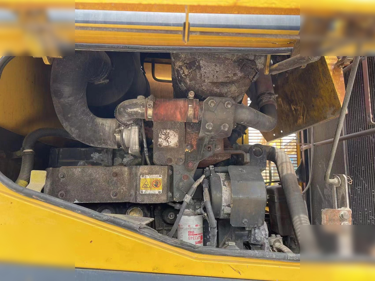 Utovarivač na kotačima KOMATSU WA380Z-6: slika Utovarivač na kotačima KOMATSU WA380Z-6