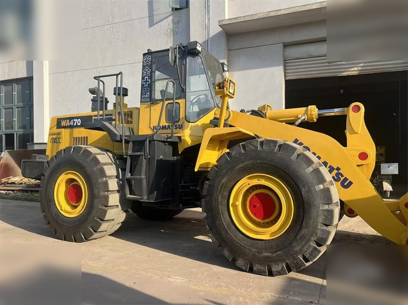 KOMATSU WA470-3 - Utovarivač na kotačima: slika KOMATSU WA470-3 - Utovarivač na kotačima KOMATSU WA470-3 - Utovarivač na kotačima: slika KOMATSU WA470-3 - Utovarivač na kotačima