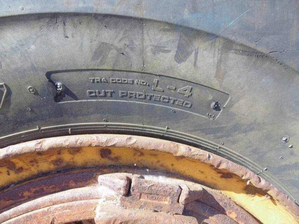 Däck - Guma za Građevinski strojevi: slika Däck - Guma za Građevinski strojevi Däck - Guma za Građevinski strojevi: slika Däck - Guma za Građevinski strojevi