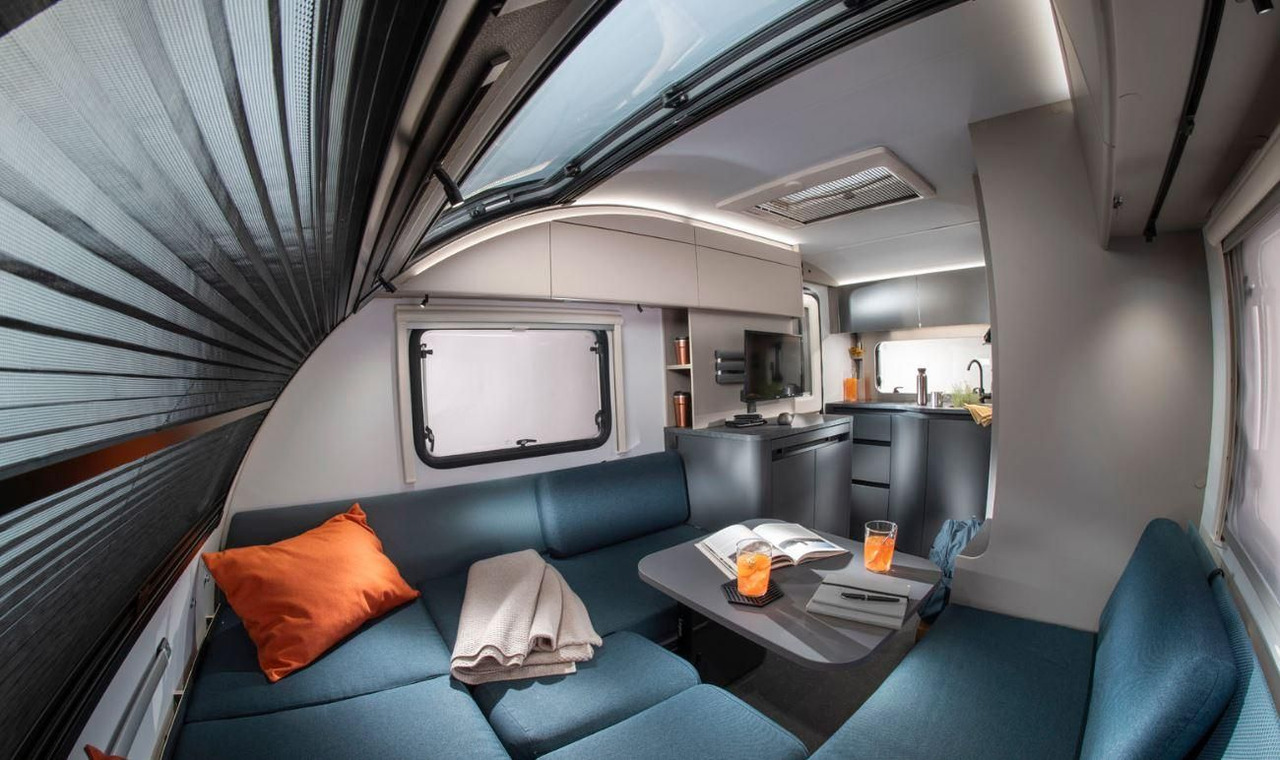 Adria Action 391 LH Sports*FUßBODEN-TEMP*SCHWENK-TISCH - Kamp prikolica: slika Adria Action 391 LH Sports*FUßBODEN-TEMP*SCHWENK-TISCH - Kamp prikolica Adria Action 391 LH Sports*FUßBODEN-TEMP*SCHWENK-TISCH - Kamp prikolica: slika Adria Action 391 LH Sports*FUßBODEN-TEMP*SCHWENK-TISCH - Kamp prikolica