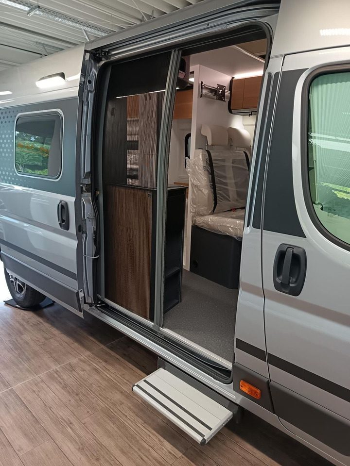 Kamp kombi Adria Twin "60Y" 640 SLB*180 PS*4,25t MAXI*COMBI D 6E*: slika Kamp kombi Adria Twin "60Y" 640 SLB*180 PS*4,25t MAXI*COMBI D 6E*