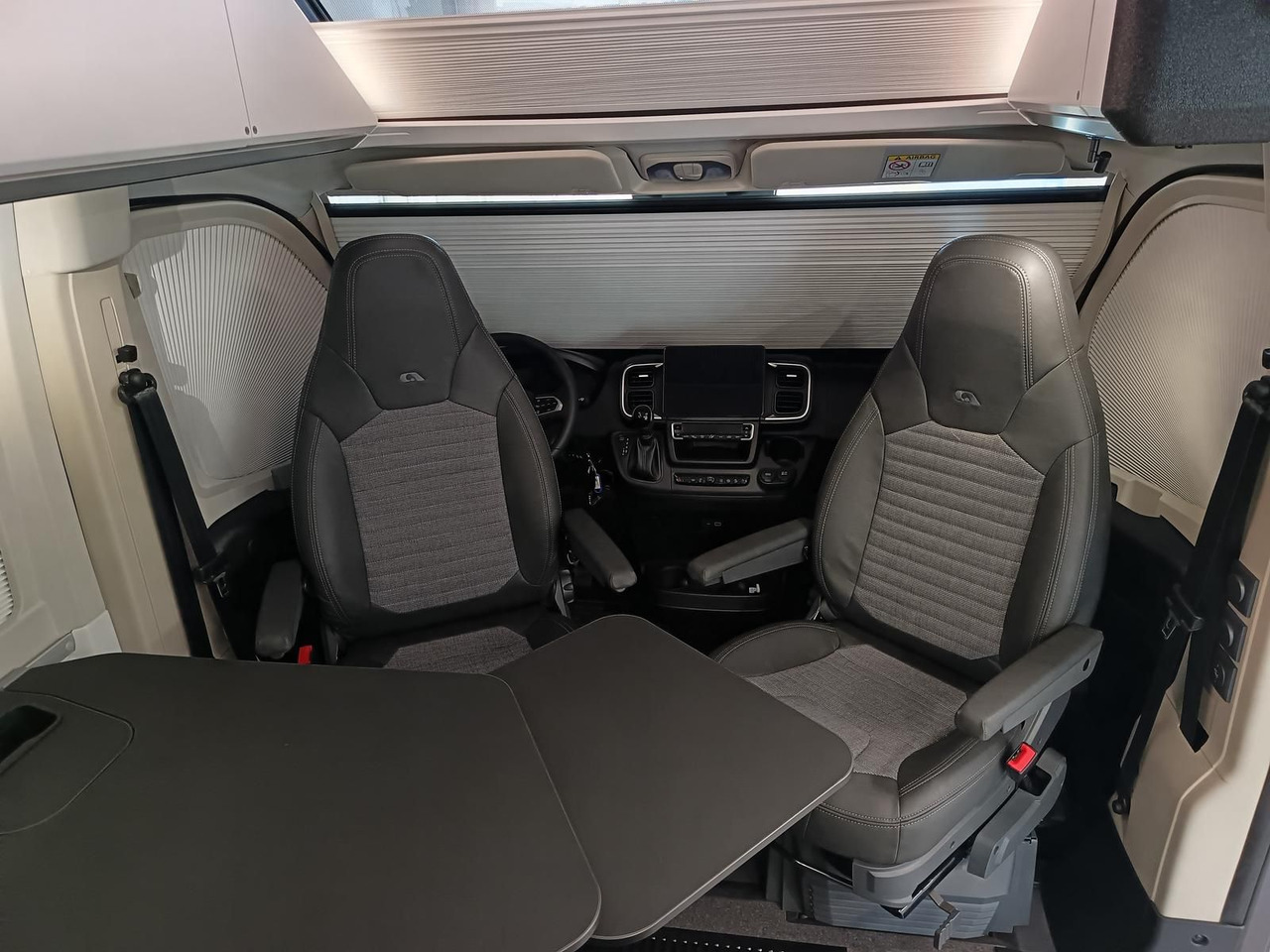 Kamp kombi Adria Twin Edition 640 SGX Maxi 132kW*138L KÜHLSCHRANK: slika Kamp kombi Adria Twin Edition 640 SGX Maxi 132kW*138L KÜHLSCHRANK