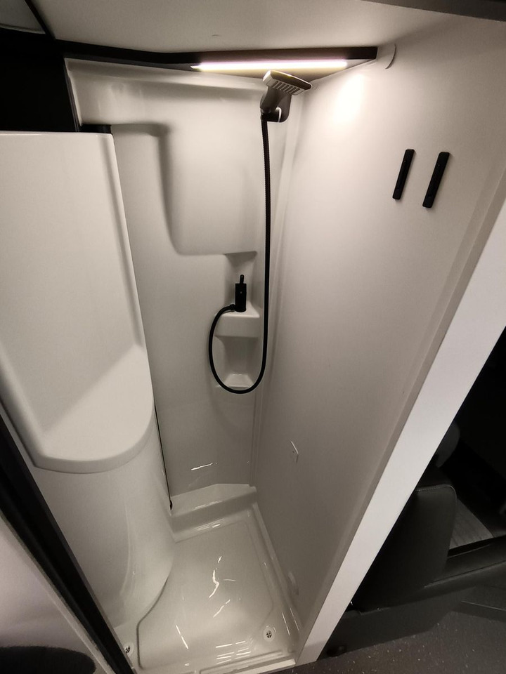 Kamp kombi Adria Twin Edition 640 SGX Maxi 132kW*138L KÜHLSCHRANK: slika Kamp kombi Adria Twin Edition 640 SGX Maxi 132kW*138L KÜHLSCHRANK