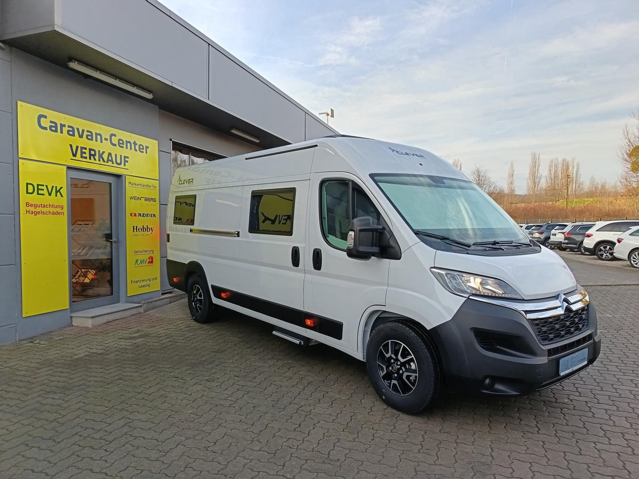 Clever Runner 636 2,2 165PS MJ2024*TRUMA C6 D + E*SHZ* - Kamp kombi: slika Clever Runner 636 2,2 165PS MJ2024*TRUMA C6 D + E*SHZ* - Kamp kombi Clever Runner 636 2,2 165PS MJ2024*TRUMA C6 D + E*SHZ* - Kamp kombi: slika Clever Runner 636 2,2 165PS MJ2024*TRUMA C6 D + E*SHZ* - Kamp kombi