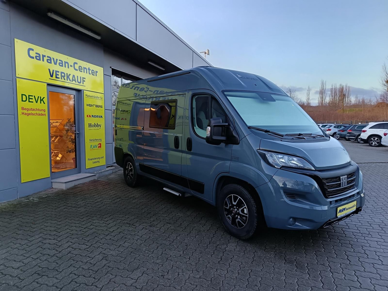 Clever Tour 540*BLACK EDITION*FINAL SALE RABATT*SOFORT* - Kamp kombi: slika Clever Tour 540*BLACK EDITION*FINAL SALE RABATT*SOFORT* - Kamp kombi Clever Tour 540*BLACK EDITION*FINAL SALE RABATT*SOFORT* - Kamp kombi: slika Clever Tour 540*BLACK EDITION*FINAL SALE RABATT*SOFORT* - Kamp kombi