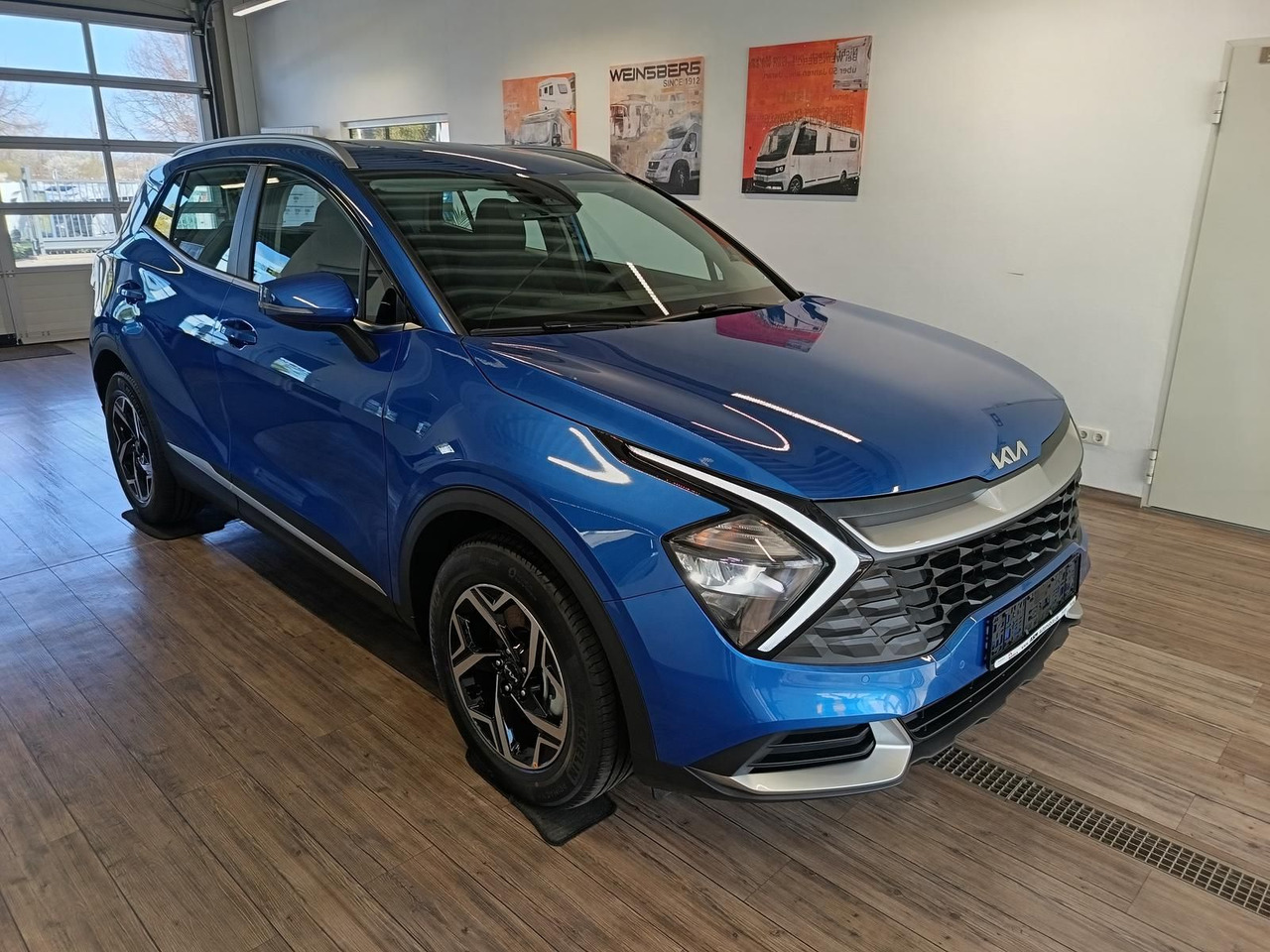 Kia Sportage 1.6 T-GDI DCT Vision*NAVI*LED*R-KAM*DAB - SUV: slika Kia Sportage 1.6 T-GDI DCT Vision*NAVI*LED*R-KAM*DAB - SUV Kia Sportage 1.6 T-GDI DCT Vision*NAVI*LED*R-KAM*DAB - SUV: slika Kia Sportage 1.6 T-GDI DCT Vision*NAVI*LED*R-KAM*DAB - SUV