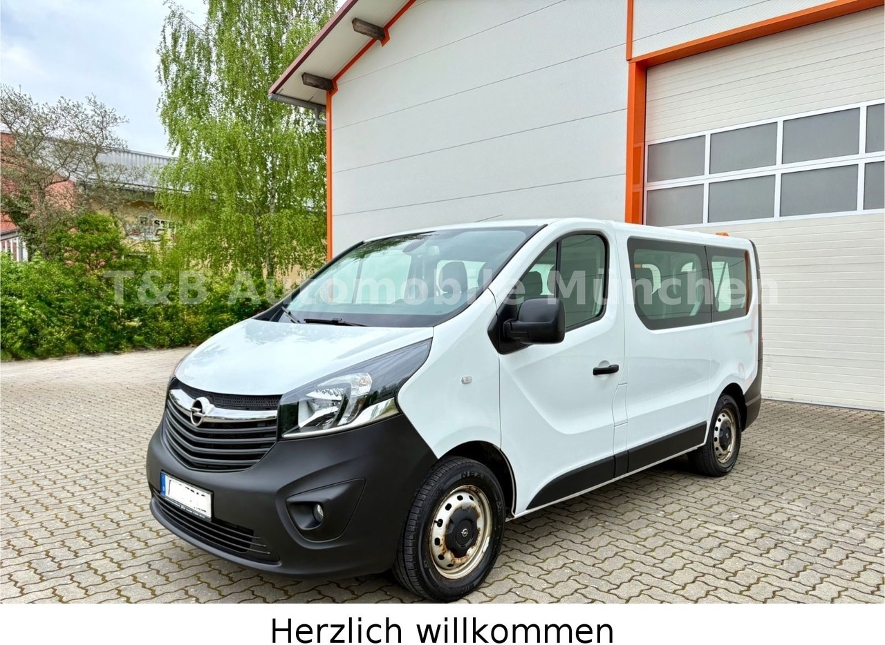 Opel Vivaro B/Combi*9-Si*Klima*Navi*AHK*PDC*Tempomat* - Putnički kombi: slika Opel Vivaro B/Combi*9-Si*Klima*Navi*AHK*PDC*Tempomat* - Putnički kombi Opel Vivaro B/Combi*9-Si*Klima*Navi*AHK*PDC*Tempomat* - Putnički kombi: slika Opel Vivaro B/Combi*9-Si*Klima*Navi*AHK*PDC*Tempomat* - Putnički kombi