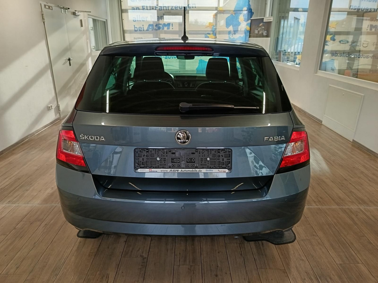 Skoda Fabia Style 1,2 TSI 81 kW DSG*PDC*SHZ*TEMP*KLIMA - Automobil: slika Skoda Fabia Style 1,2 TSI 81 kW DSG*PDC*SHZ*TEMP*KLIMA - Automobil Skoda Fabia Style 1,2 TSI 81 kW DSG*PDC*SHZ*TEMP*KLIMA - Automobil: slika Skoda Fabia Style 1,2 TSI 81 kW DSG*PDC*SHZ*TEMP*KLIMA - Automobil