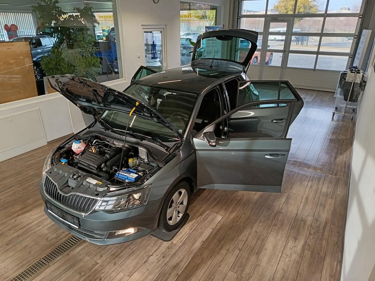 Skoda Fabia Style 1,2 TSI 81 kW DSG*PDC*SHZ*TEMP*KLIMA - Automobil: slika Skoda Fabia Style 1,2 TSI 81 kW DSG*PDC*SHZ*TEMP*KLIMA - Automobil Skoda Fabia Style 1,2 TSI 81 kW DSG*PDC*SHZ*TEMP*KLIMA - Automobil: slika Skoda Fabia Style 1,2 TSI 81 kW DSG*PDC*SHZ*TEMP*KLIMA - Automobil