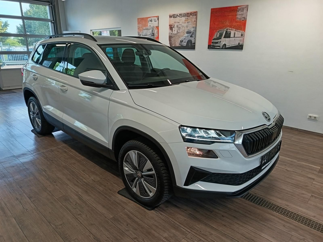 Skoda Karoq Style 1,5TSI DSG*AHK-VORBER*NAVI*LED*R-KAM - SUV: slika Skoda Karoq Style 1,5TSI DSG*AHK-VORBER*NAVI*LED*R-KAM - SUV Skoda Karoq Style 1,5TSI DSG*AHK-VORBER*NAVI*LED*R-KAM - SUV: slika Skoda Karoq Style 1,5TSI DSG*AHK-VORBER*NAVI*LED*R-KAM - SUV