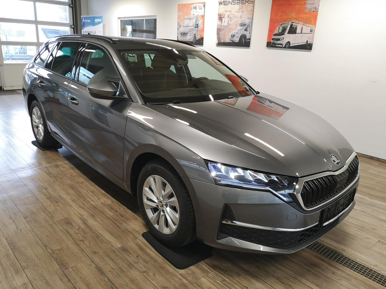 Skoda Octavia Combi Selection DSG*R-KAM*LED*DAB*2xPDC* - Automobil: slika Skoda Octavia Combi Selection DSG*R-KAM*LED*DAB*2xPDC* - Automobil Skoda Octavia Combi Selection DSG*R-KAM*LED*DAB*2xPDC* - Automobil: slika Skoda Octavia Combi Selection DSG*R-KAM*LED*DAB*2xPDC* - Automobil