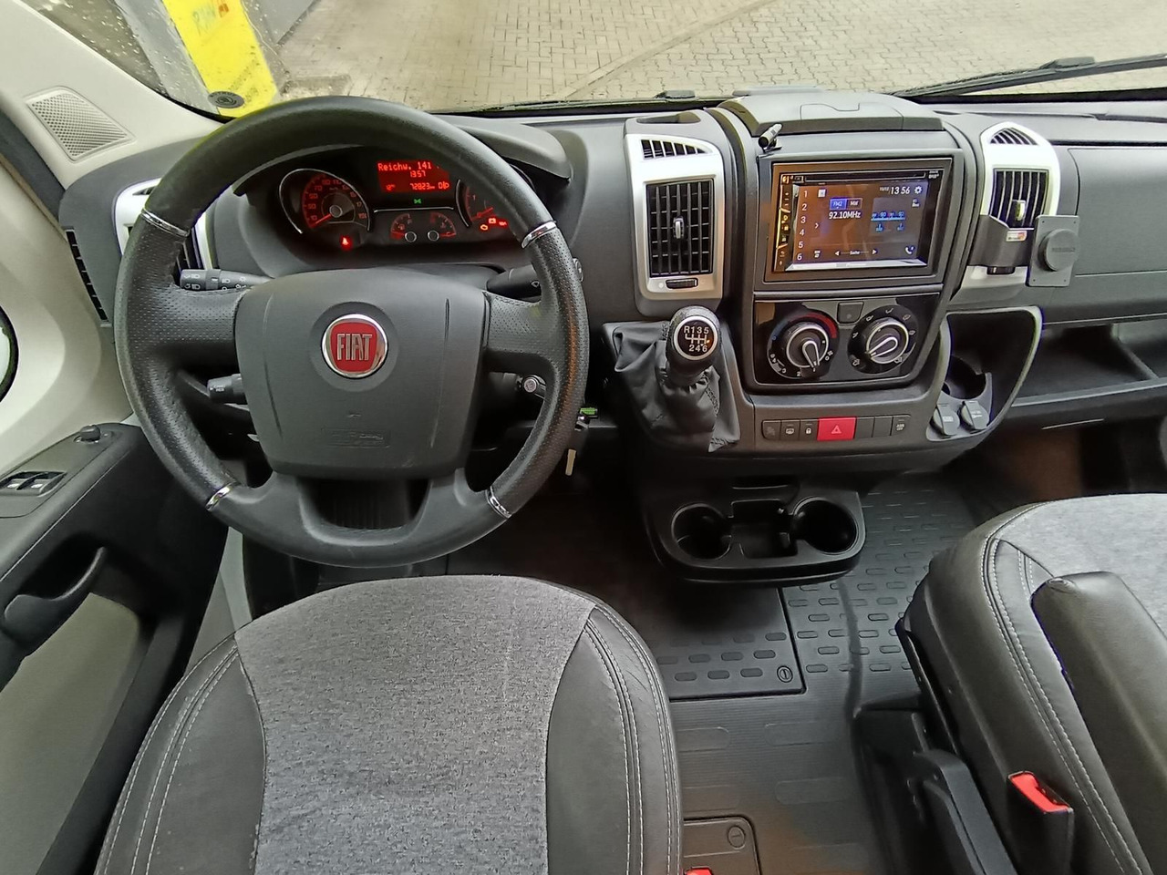 Poluintegrirani kamper Sunlight T 58*MARKISE*SOLAR*SAT*TV*ROLLER TRÄGER: slika Poluintegrirani kamper Sunlight T 58*MARKISE*SOLAR*SAT*TV*ROLLER TRÄGER Poluintegrirani kamper Sunlight T 58*MARKISE*SOLAR*SAT*TV*ROLLER TRÄGER: slika Poluintegrirani kamper Sunlight T 58*MARKISE*SOLAR*SAT*TV*ROLLER TRÄGER