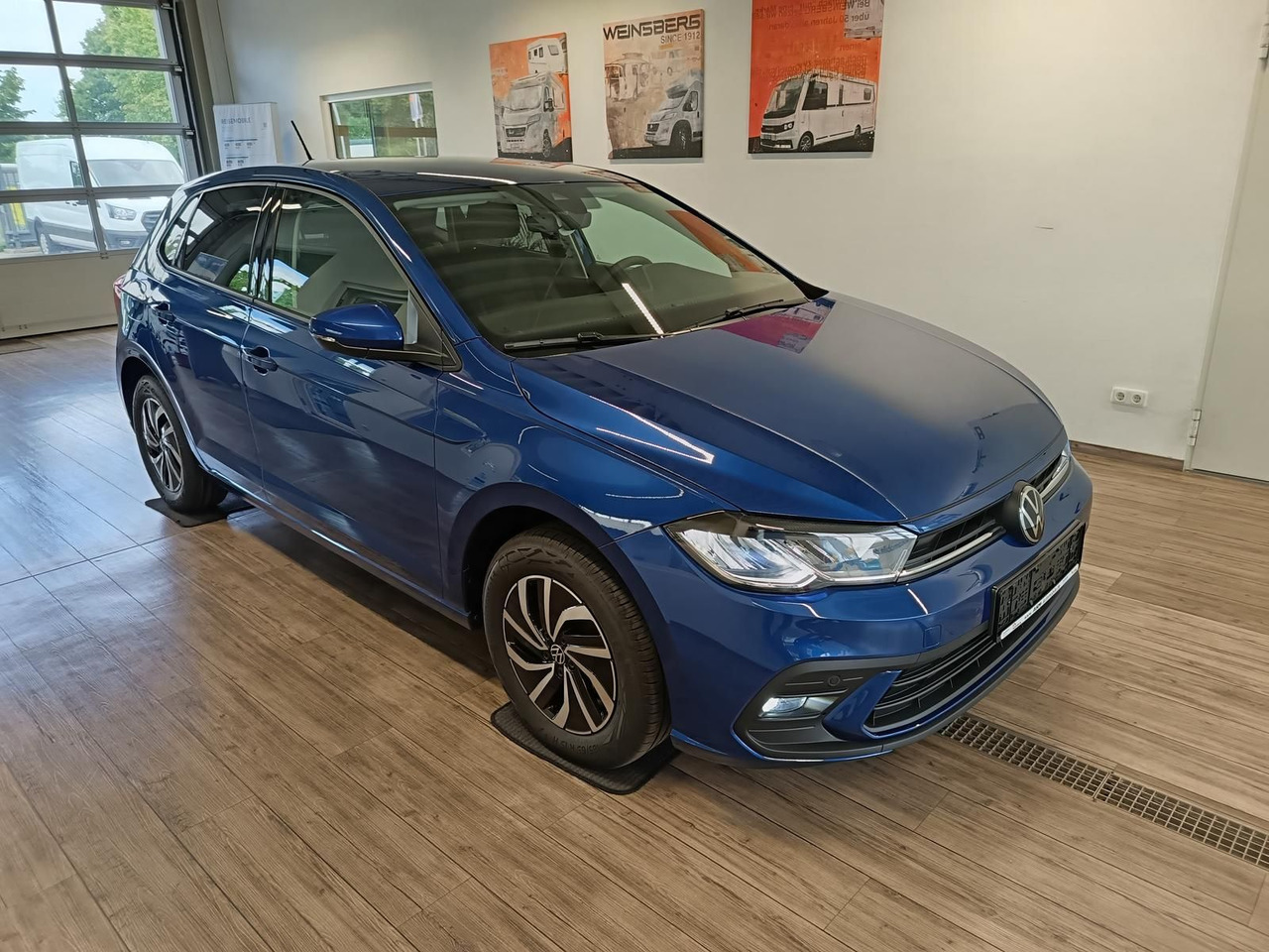 Volkswagen Polo Life 1.0 TSI 70 kW*LED*R-KAM*TEMP*PDC*SHZ* - Automobil: slika Volkswagen Polo Life 1.0 TSI 70 kW*LED*R-KAM*TEMP*PDC*SHZ* - Automobil Volkswagen Polo Life 1.0 TSI 70 kW*LED*R-KAM*TEMP*PDC*SHZ* - Automobil: slika Volkswagen Polo Life 1.0 TSI 70 kW*LED*R-KAM*TEMP*PDC*SHZ* - Automobil