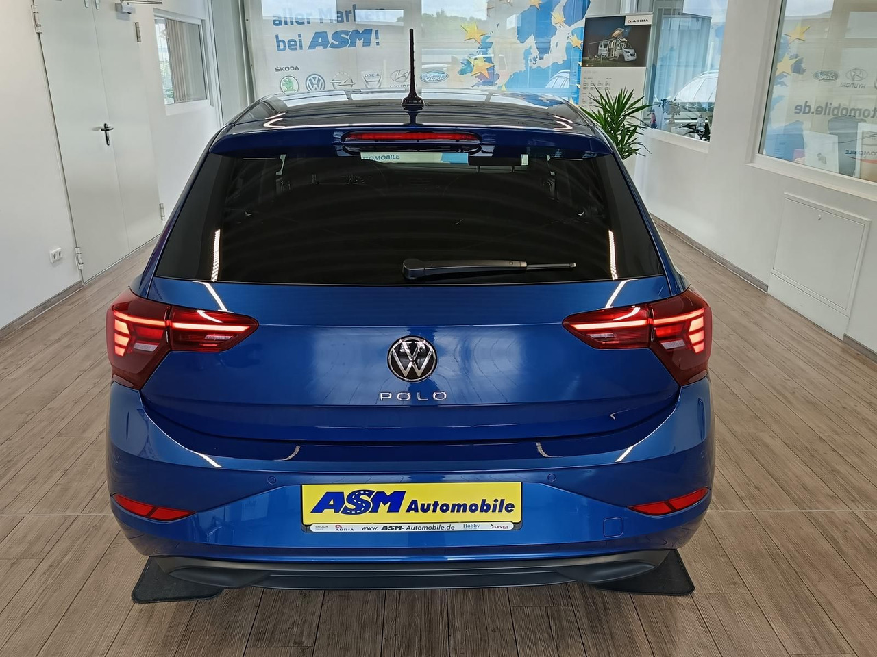 Volkswagen Polo Life 1.0 TSI 70kW DSG*LED*ACC*R-KAM*DAB*PDC - Automobil: slika Volkswagen Polo Life 1.0 TSI 70kW DSG*LED*ACC*R-KAM*DAB*PDC - Automobil Volkswagen Polo Life 1.0 TSI 70kW DSG*LED*ACC*R-KAM*DAB*PDC - Automobil: slika Volkswagen Polo Life 1.0 TSI 70kW DSG*LED*ACC*R-KAM*DAB*PDC - Automobil