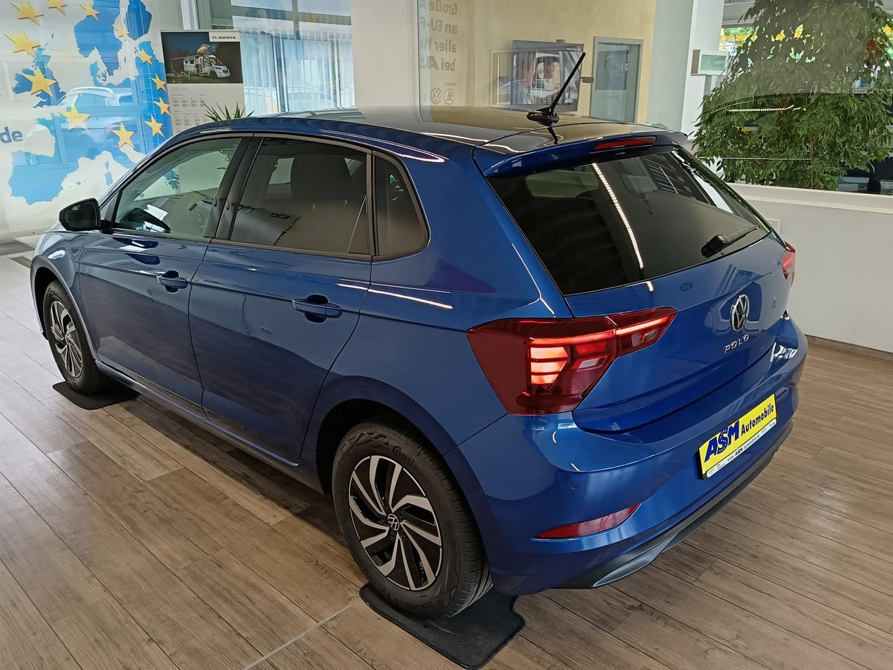 Volkswagen Polo Life 1.0 TSI 70kW DSG*LED*ACC*R-KAM*DAB*PDC - Automobil: slika Volkswagen Polo Life 1.0 TSI 70kW DSG*LED*ACC*R-KAM*DAB*PDC - Automobil Volkswagen Polo Life 1.0 TSI 70kW DSG*LED*ACC*R-KAM*DAB*PDC - Automobil: slika Volkswagen Polo Life 1.0 TSI 70kW DSG*LED*ACC*R-KAM*DAB*PDC - Automobil