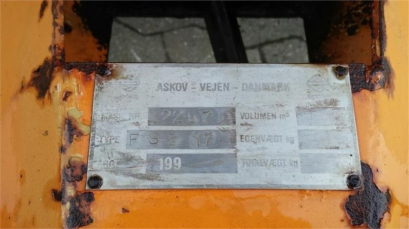 Epoke FS 3 17 - Metla: slika Epoke FS 3 17 - Metla Epoke FS 3 17 - Metla: slika Epoke FS 3 17 - Metla