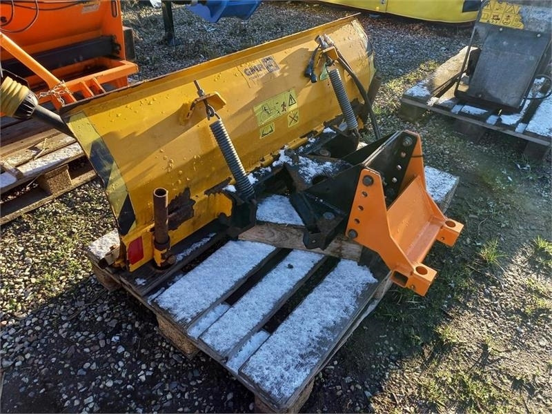 GMR FS1300L Med Stiga Titan ophæng - Ralica za snijeg za Poljoprivredni strojevi: slika GMR FS1300L Med Stiga Titan ophæng - Ralica za snijeg za Poljoprivredni strojevi GMR FS1300L Med Stiga Titan ophæng - Ralica za snijeg za Poljoprivredni strojevi: slika GMR FS1300L Med Stiga Titan ophæng - Ralica za snijeg za Poljoprivredni strojevi