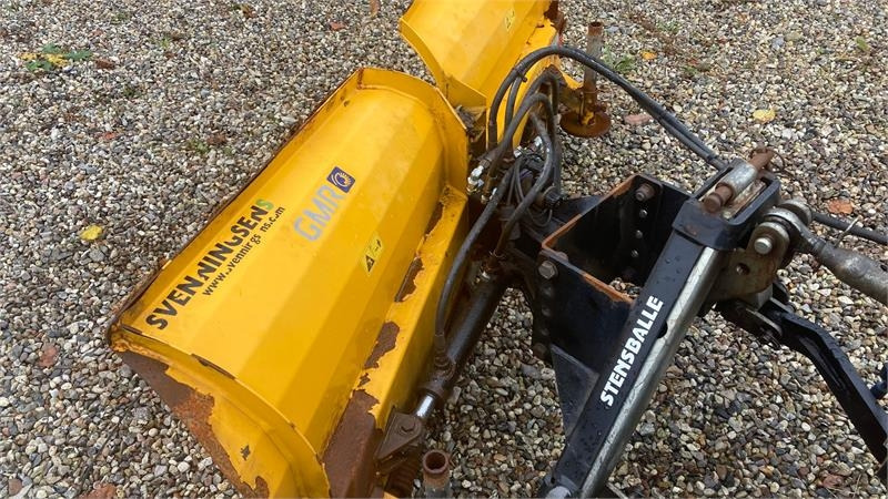 GMR FS1600VL V-Plov - Ralica za snijeg za Poljoprivredni strojevi: slika GMR FS1600VL V-Plov - Ralica za snijeg za Poljoprivredni strojevi GMR FS1600VL V-Plov - Ralica za snijeg za Poljoprivredni strojevi: slika GMR FS1600VL V-Plov - Ralica za snijeg za Poljoprivredni strojevi