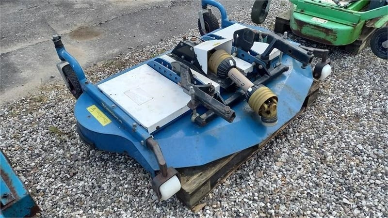 GMR Stensballe TM1500B - Vrtna kosilica: slika GMR Stensballe TM1500B - Vrtna kosilica GMR Stensballe TM1500B - Vrtna kosilica: slika GMR Stensballe TM1500B - Vrtna kosilica