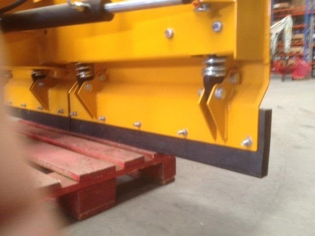 JST MS-200 Sneplov - Ralica za snijeg za Poljoprivredni strojevi: slika JST MS-200 Sneplov - Ralica za snijeg za Poljoprivredni strojevi JST MS-200 Sneplov - Ralica za snijeg za Poljoprivredni strojevi: slika JST MS-200 Sneplov - Ralica za snijeg za Poljoprivredni strojevi