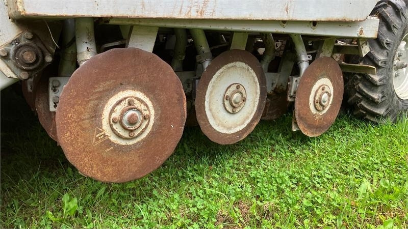 Kongskilde DEMETER MULTISEED 4000 - Sijačica: slika Kongskilde DEMETER MULTISEED 4000 - Sijačica Kongskilde DEMETER MULTISEED 4000 - Sijačica: slika Kongskilde DEMETER MULTISEED 4000 - Sijačica