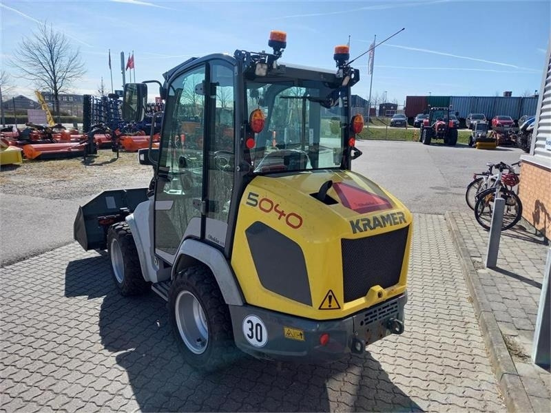 Kramer 5040 kun 367 timer - Zglobni utovarivač: slika Kramer 5040 kun 367 timer - Zglobni utovarivač Kramer 5040 kun 367 timer - Zglobni utovarivač: slika Kramer 5040 kun 367 timer - Zglobni utovarivač