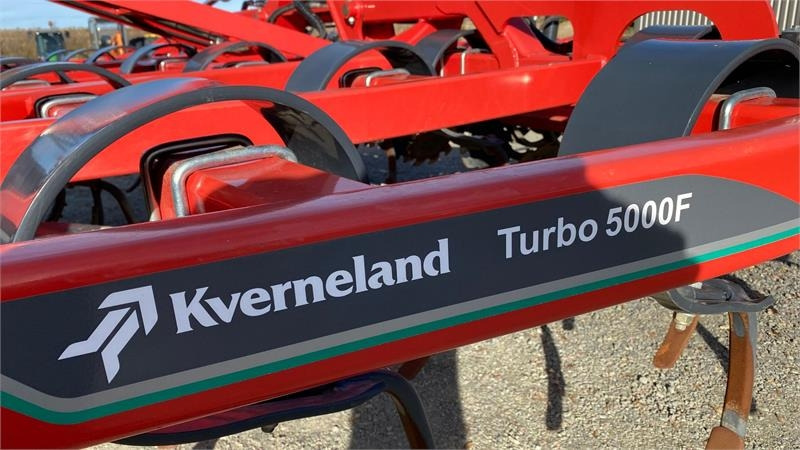 Kverneland TURBO 5000 Foldbar - Drljača: slika Kverneland TURBO 5000 Foldbar - Drljača Kverneland TURBO 5000 Foldbar - Drljača: slika Kverneland TURBO 5000 Foldbar - Drljača