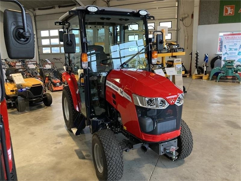 Massey Ferguson 1740 HC - Općinski traktor: slika Massey Ferguson 1740 HC - Općinski traktor Massey Ferguson 1740 HC - Općinski traktor: slika Massey Ferguson 1740 HC - Općinski traktor