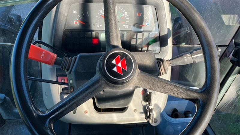 Traktor Massey Ferguson 4355 Power Shuttle 24-24: slika Traktor Massey Ferguson 4355 Power Shuttle 24-24 Traktor Massey Ferguson 4355 Power Shuttle 24-24: slika Traktor Massey Ferguson 4355 Power Shuttle 24-24
