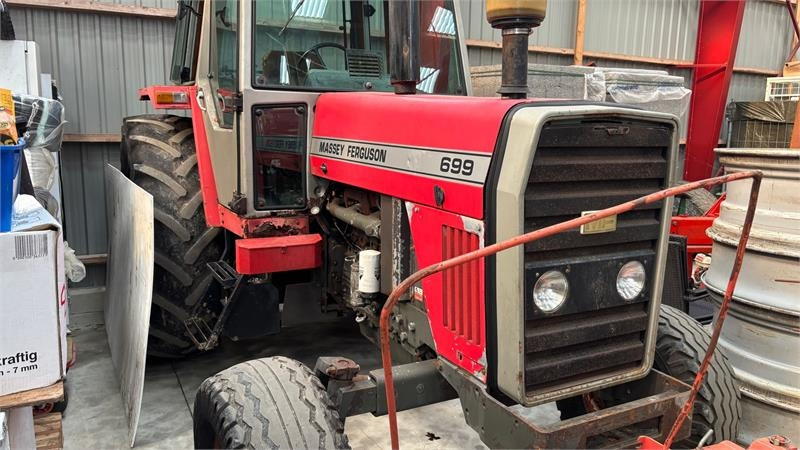 Massey Ferguson 699 - Traktor: slika Massey Ferguson 699 - Traktor Massey Ferguson 699 - Traktor: slika Massey Ferguson 699 - Traktor