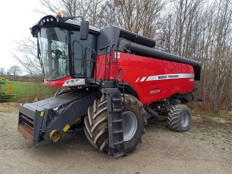 Massey Ferguson 9380 DELTA 35 fods Powerflow - Kombajn za žetvu: slika Massey Ferguson 9380 DELTA 35 fods Powerflow - Kombajn za žetvu Massey Ferguson 9380 DELTA 35 fods Powerflow - Kombajn za žetvu: slika Massey Ferguson 9380 DELTA 35 fods Powerflow - Kombajn za žetvu