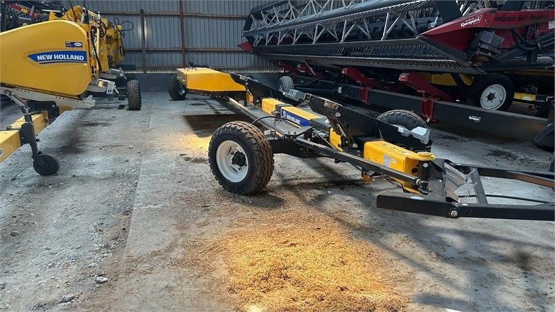New Holland 4 hjulet skærebordsvogn - Prikolica za poljoprivredna gospodarstva: slika New Holland 4 hjulet skærebordsvogn - Prikolica za poljoprivredna gospodarstva New Holland 4 hjulet skærebordsvogn - Prikolica za poljoprivredna gospodarstva: slika New Holland 4 hjulet skærebordsvogn - Prikolica za poljoprivredna gospodarstva