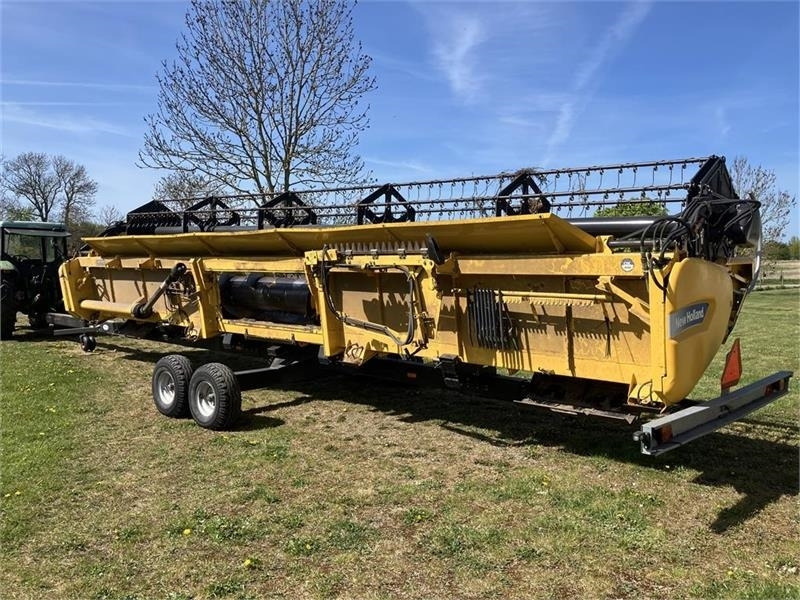 Kombajn za žetvu New Holland CX 8080 SLH: slika Kombajn za žetvu New Holland CX 8080 SLH