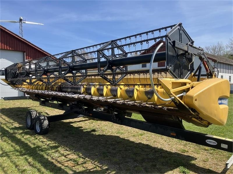 Kombajn za žetvu New Holland CX 8080 SLH: slika Kombajn za žetvu New Holland CX 8080 SLH