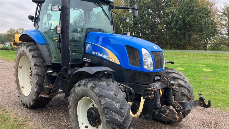 New Holland TS 115 A - Traktor: slika New Holland TS 115 A - Traktor New Holland TS 115 A - Traktor: slika New Holland TS 115 A - Traktor