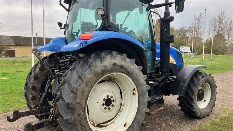 New Holland TS 115 A - Traktor: slika New Holland TS 115 A - Traktor New Holland TS 115 A - Traktor: slika New Holland TS 115 A - Traktor