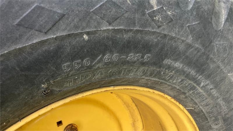 New Holland TX68 FSH - Kombajn za žetvu: slika New Holland TX68 FSH - Kombajn za žetvu New Holland TX68 FSH - Kombajn za žetvu: slika New Holland TX68 FSH - Kombajn za žetvu