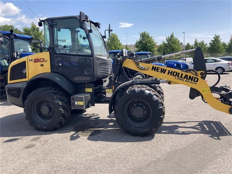 New Holland W80C ZR-HS Long Reach - High Speed - Utovarivač na kotačima: slika New Holland W80C ZR-HS Long Reach - High Speed - Utovarivač na kotačima New Holland W80C ZR-HS Long Reach - High Speed - Utovarivač na kotačima: slika New Holland W80C ZR-HS Long Reach - High Speed - Utovarivač na kotačima