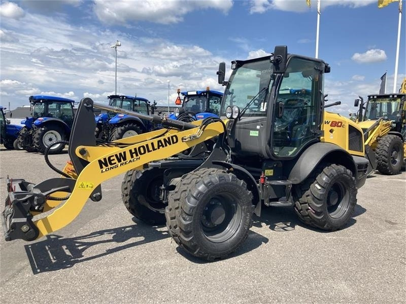New Holland W80C ZR-HS Long Reach - High Speed - Utovarivač na kotačima: slika New Holland W80C ZR-HS Long Reach - High Speed - Utovarivač na kotačima New Holland W80C ZR-HS Long Reach - High Speed - Utovarivač na kotačima: slika New Holland W80C ZR-HS Long Reach - High Speed - Utovarivač na kotačima