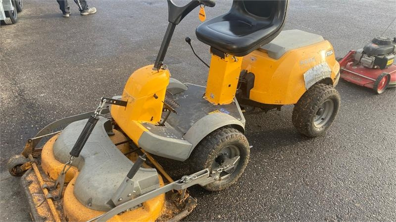 Stiga PARK COMPACT 14 HST 95 Combi - Vrtna kosilica: slika Stiga PARK COMPACT 14 HST 95 Combi - Vrtna kosilica Stiga PARK COMPACT 14 HST 95 Combi - Vrtna kosilica: slika Stiga PARK COMPACT 14 HST 95 Combi - Vrtna kosilica