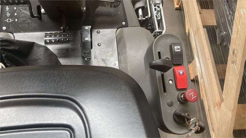 Stiga Park 500WX 4WD inkl. 100 Combi Q plus - Vrtna kosilica: slika Stiga Park 500WX 4WD inkl. 100 Combi Q plus - Vrtna kosilica Stiga Park 500WX 4WD inkl. 100 Combi Q plus - Vrtna kosilica: slika Stiga Park 500WX 4WD inkl. 100 Combi Q plus - Vrtna kosilica