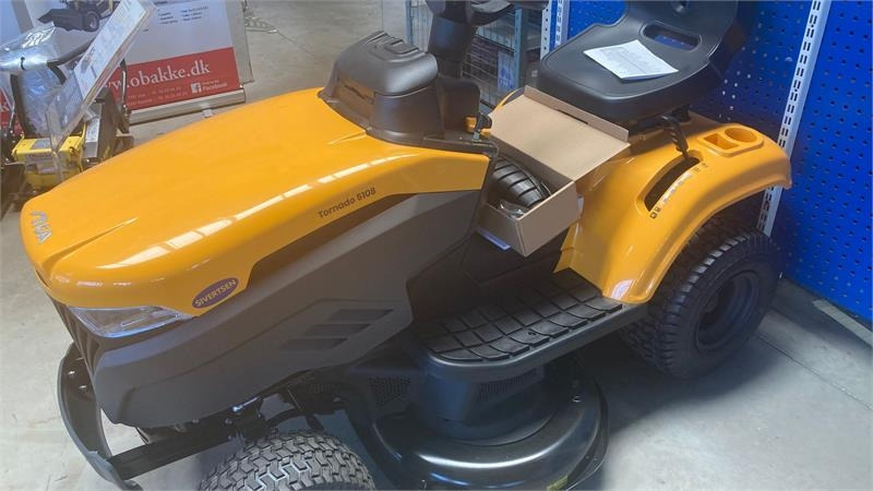 Stiga Tornado 5108 - Općinski traktor: slika Stiga Tornado 5108 - Općinski traktor Stiga Tornado 5108 - Općinski traktor: slika Stiga Tornado 5108 - Općinski traktor