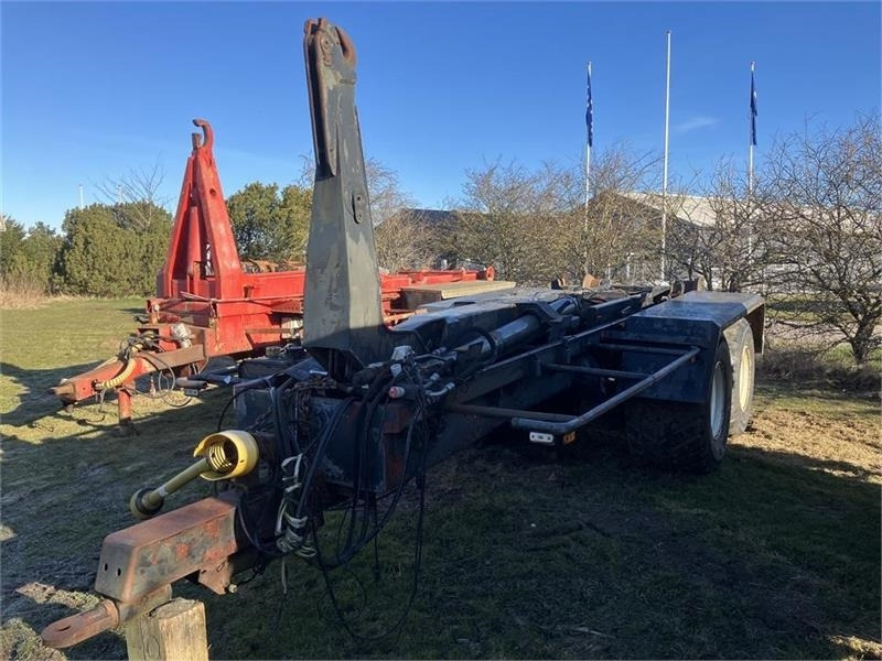 Ukurant Kroghejsvogn med bremser - Abroll/ Samopodizač prikolica: slika Ukurant Kroghejsvogn med bremser - Abroll/ Samopodizač prikolica Ukurant Kroghejsvogn med bremser - Abroll/ Samopodizač prikolica: slika Ukurant Kroghejsvogn med bremser - Abroll/ Samopodizač prikolica