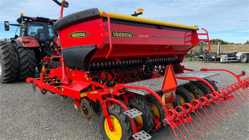 Vaderstad Rapid 400C Combi  - Kombajn i sijačica: slika Vaderstad Rapid 400C Combi  - Kombajn i sijačica Vaderstad Rapid 400C Combi  - Kombajn i sijačica: slika Vaderstad Rapid 400C Combi  - Kombajn i sijačica