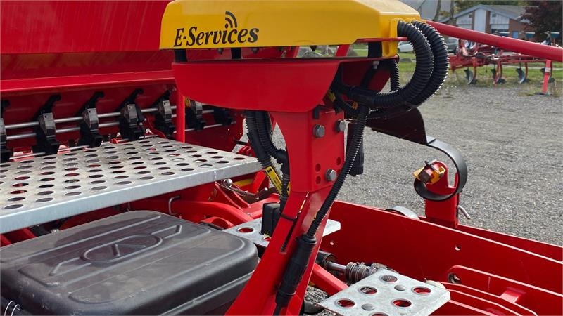 Vaderstad Rapid 400C Combi  - Kombajn i sijačica: slika Vaderstad Rapid 400C Combi  - Kombajn i sijačica Vaderstad Rapid 400C Combi  - Kombajn i sijačica: slika Vaderstad Rapid 400C Combi  - Kombajn i sijačica