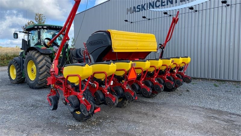 Vaderstad Tempo F 8RK. - Sijačica: slika Vaderstad Tempo F 8RK. - Sijačica Vaderstad Tempo F 8RK. - Sijačica: slika Vaderstad Tempo F 8RK. - Sijačica