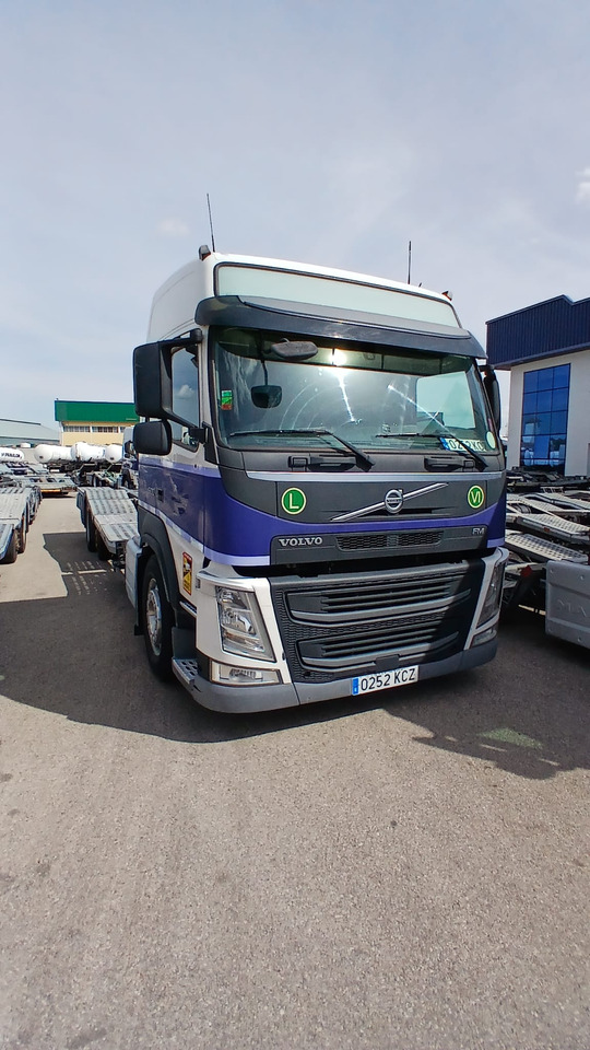 VOLVO FM 42 B3 500 - Kamion-šasija: slika VOLVO FM 42 B3 500 - Kamion-šasija VOLVO FM 42 B3 500 - Kamion-šasija: slika VOLVO FM 42 B3 500 - Kamion-šasija