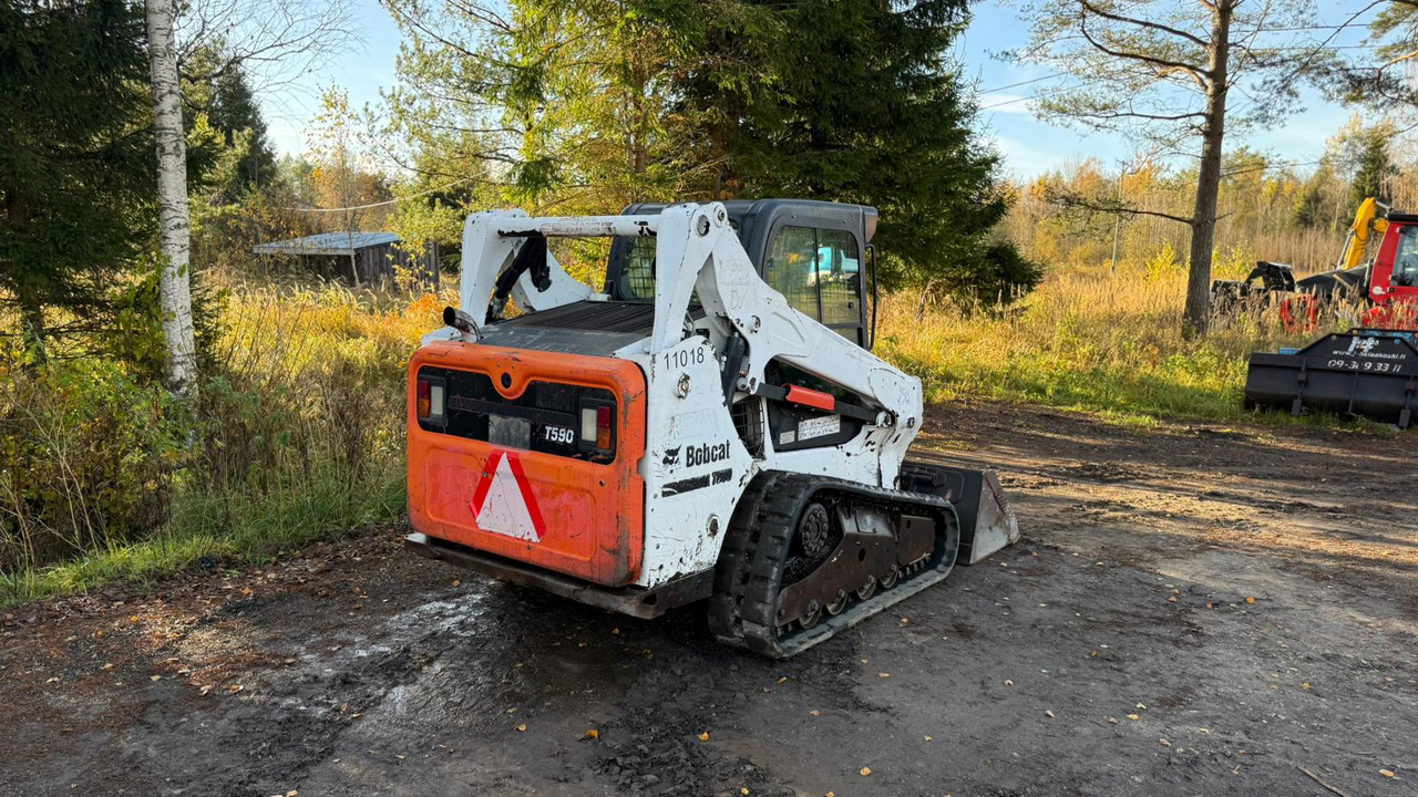 Bobcat T590 - Mini utovarivač: slika Bobcat T590 - Mini utovarivač Bobcat T590 - Mini utovarivač: slika Bobcat T590 - Mini utovarivač